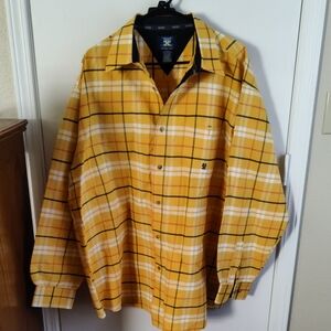 Wrangler Yellow Plaid Dress Shirt